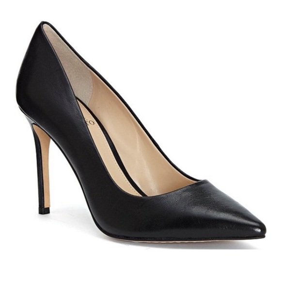 Vince Camuto Black Leather Pumps main image 5